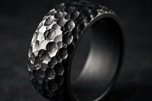 Zirconium 702 (Zr702): Properties, Grades, and Why  Jewelers Love It